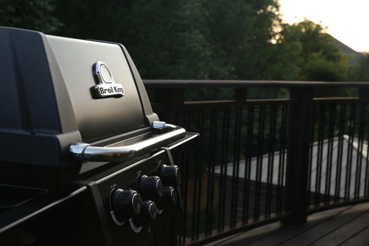 Grill gazowy Broil King Royal 390 Shadow